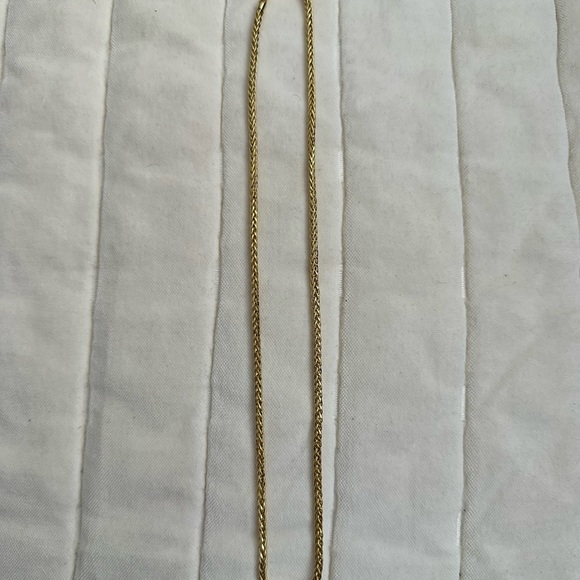 Brand new chain - Picture 2 of 5